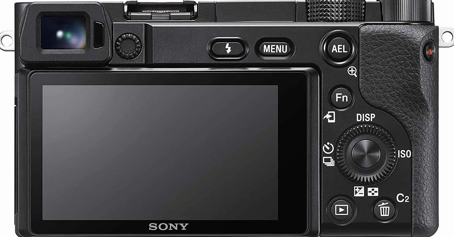 Sony Alpha 6100L - Kit Fotocamera Digitale Mirrorless con Obiettivo Intercambiabile SELP 16-50mm, Sensore APS-C, Video 4K, Real Time Eye AF, Real Time Tracking, ILCE6100B + SELP1650, Nero