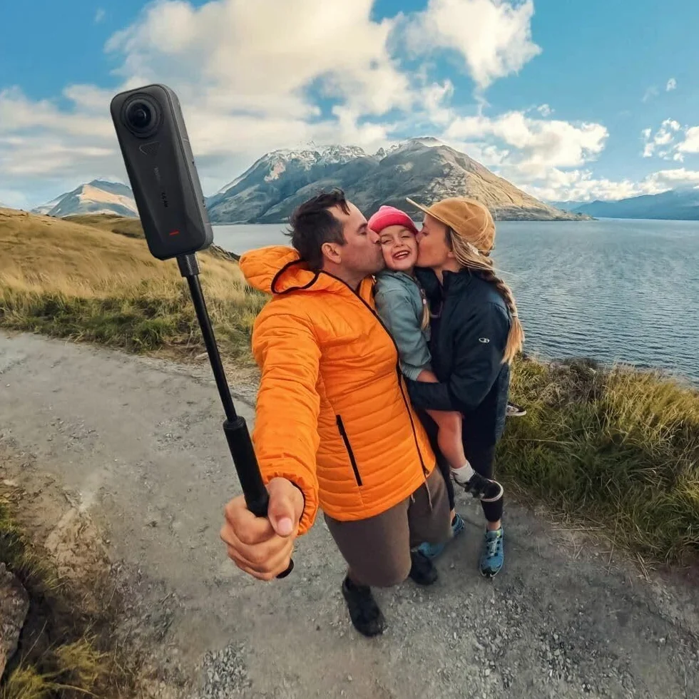 Insta360 Caméra 360 X4 Air Noir Pack Standard