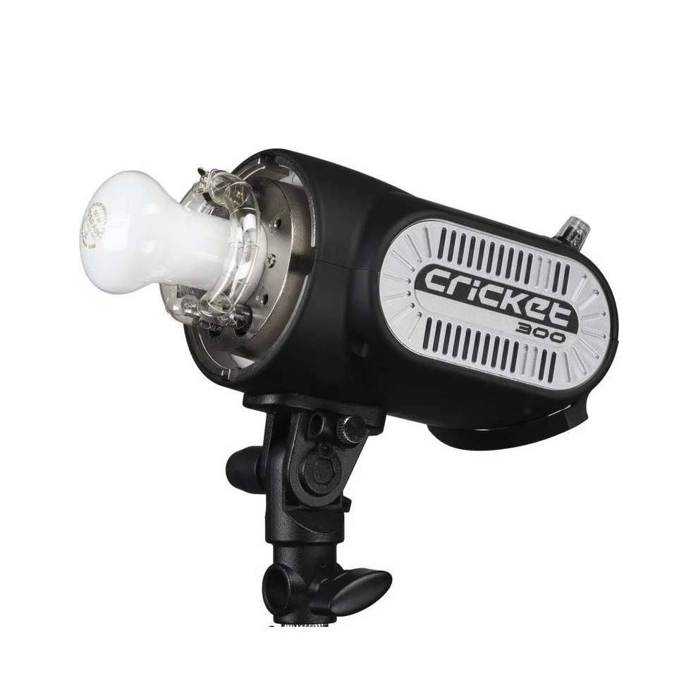 Flash Fomex Cricket - Flash monoblocco compatto, 300 W