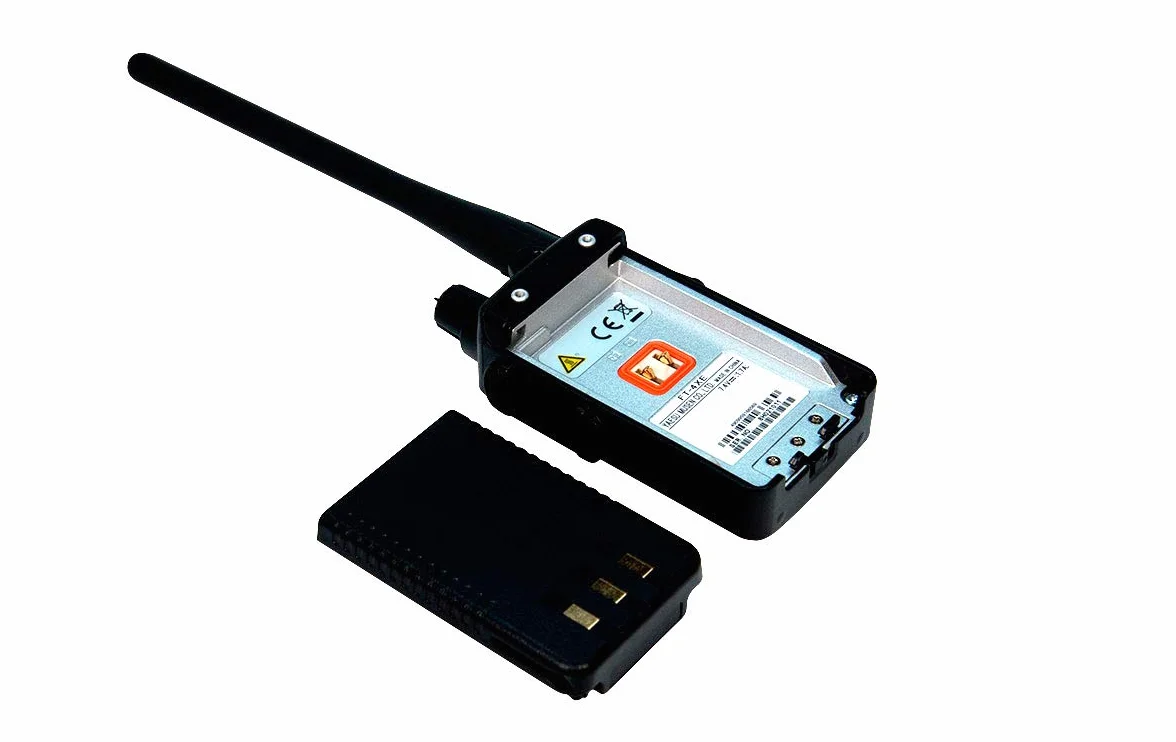 Yaesu - FT4XE, Walkie talkie bibanda VHF/UHF, 144-440 MHz, auricolare PIN19M