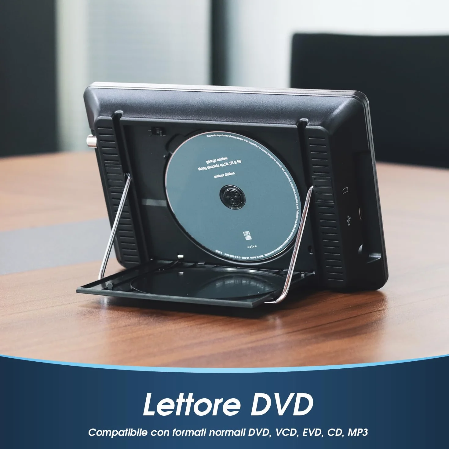 August DA383 10 Pollici TV Portatile con Lettore DVD Integrato, TDT DVB-T2, Batteria Ricaricabile, CD/DVD/USB/SD, HDMI, AV - Aux out