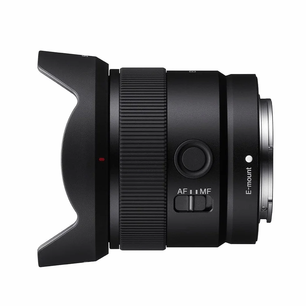 Sony SEL11F18 – Obiettivo grandangolare 11 mm F1.8 per APS-C (compatto e luminoso, attacco E-Mount, ideale per vlogging, paesaggi e architettura, compatibile con A6400, A6700, ZV-E10)