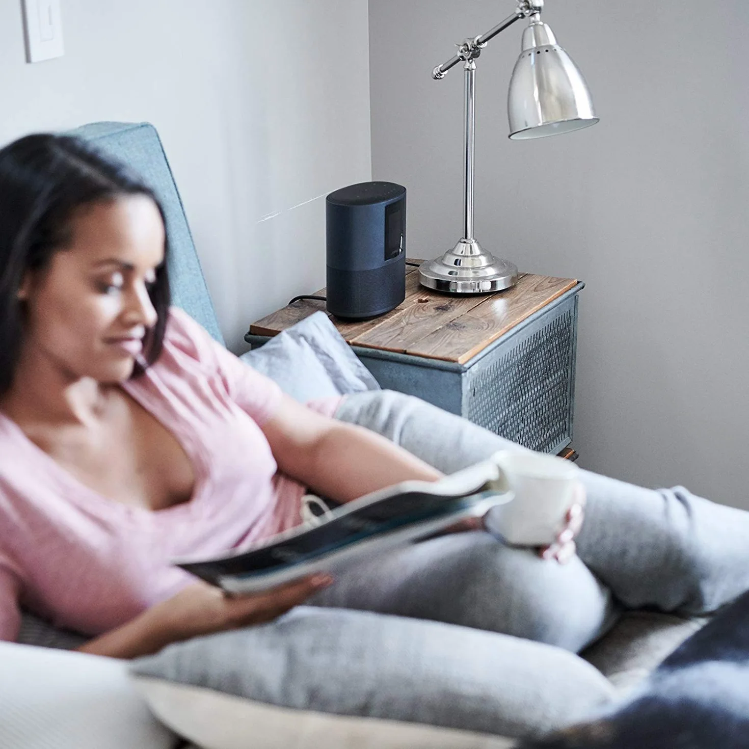 Bose Home Speaker 500 Suono Stereo con Amazon Alexa e Assistente Google sono integrati - Nero