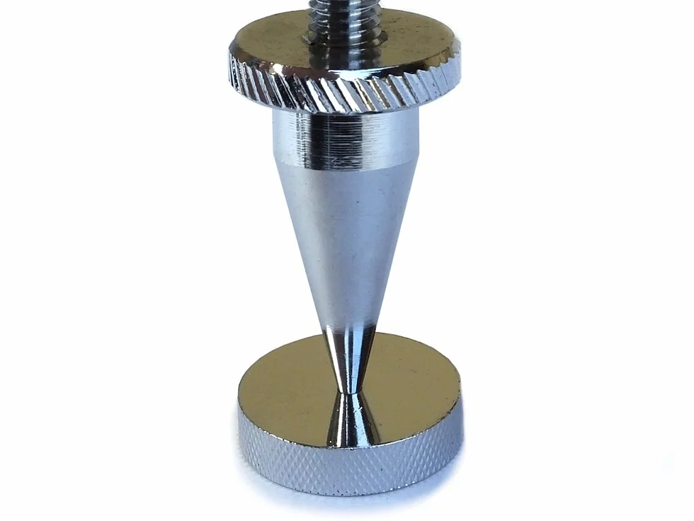 Ricable Custom SK2 Kit 4 pz Spikes Piedini Conici a punta 80 Grammi vite M8