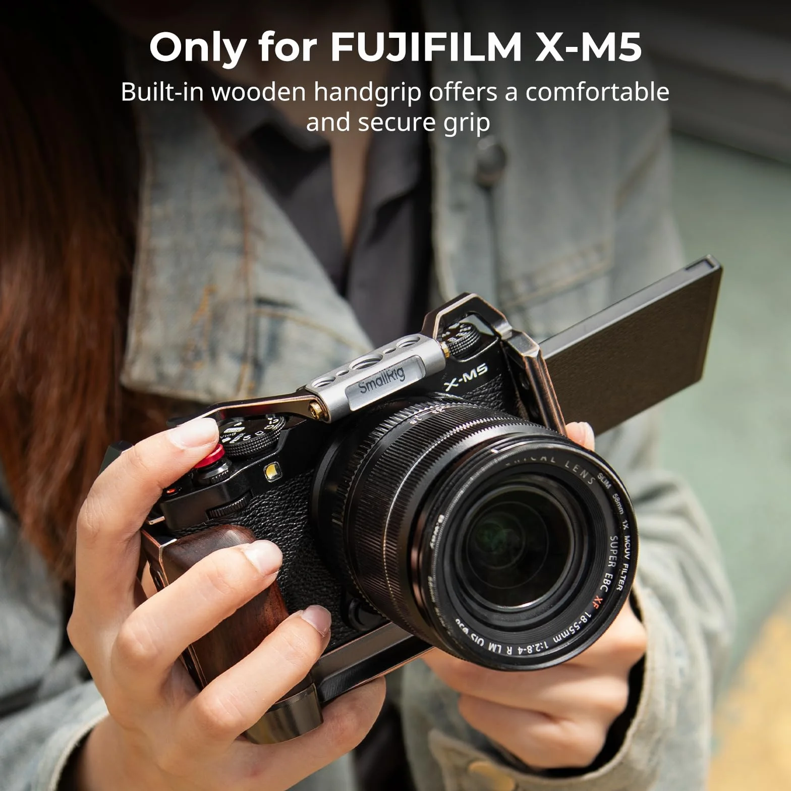 SMALLRIG X-M5 "Retro" Cage per FUJIFILM X-M5, con Impugnatura in Legno Integrata e Piastra a Sgancio Rapido per Arca, Include Parabrezza/Copertura Slitta a Contatto caldo/Pulsante di Scatto - 4892