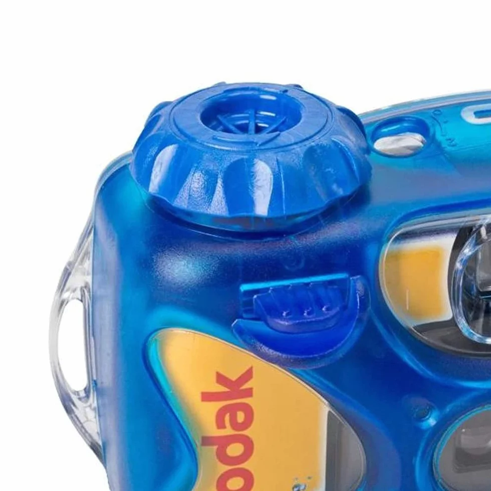 Kodak Fotocamera monouso subacquea sportiva monouso con pellicola a 800 velocità a 27 esposizioni (confezione da 3)