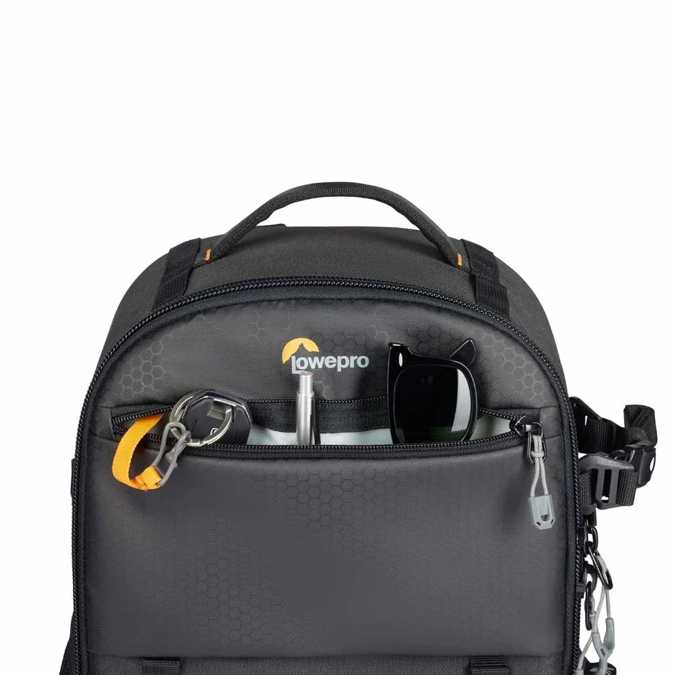 Lowepro Adventura BP 300 III, Zaino Fotocamera con Supporto Treppiede, Tasca per Laptop da 13", Accesso Frontale, Compatibile con la Serie Sony Alpha 7-9, Nero