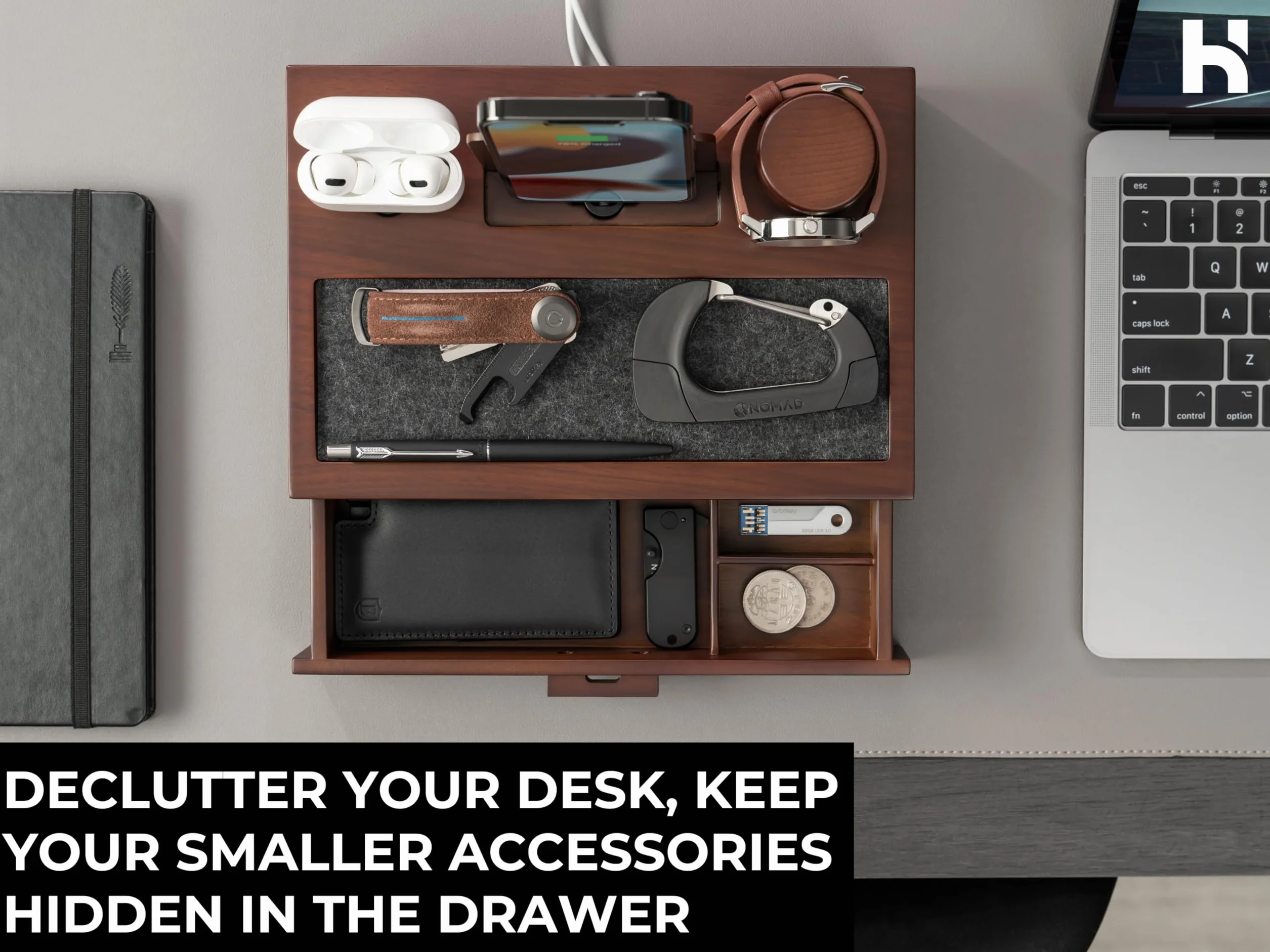 Holme & Hadfield Organizer da comodino da uomo, docking station unica in legno per caricare il telefono e gli auricolari, stazione di ricarica in legno con vassoio foderato e cassetto, docking station