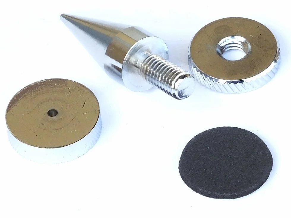 Ricable Custom SK2 Kit 4 pz Spikes Piedini Conici a punta 80 Grammi vite M8