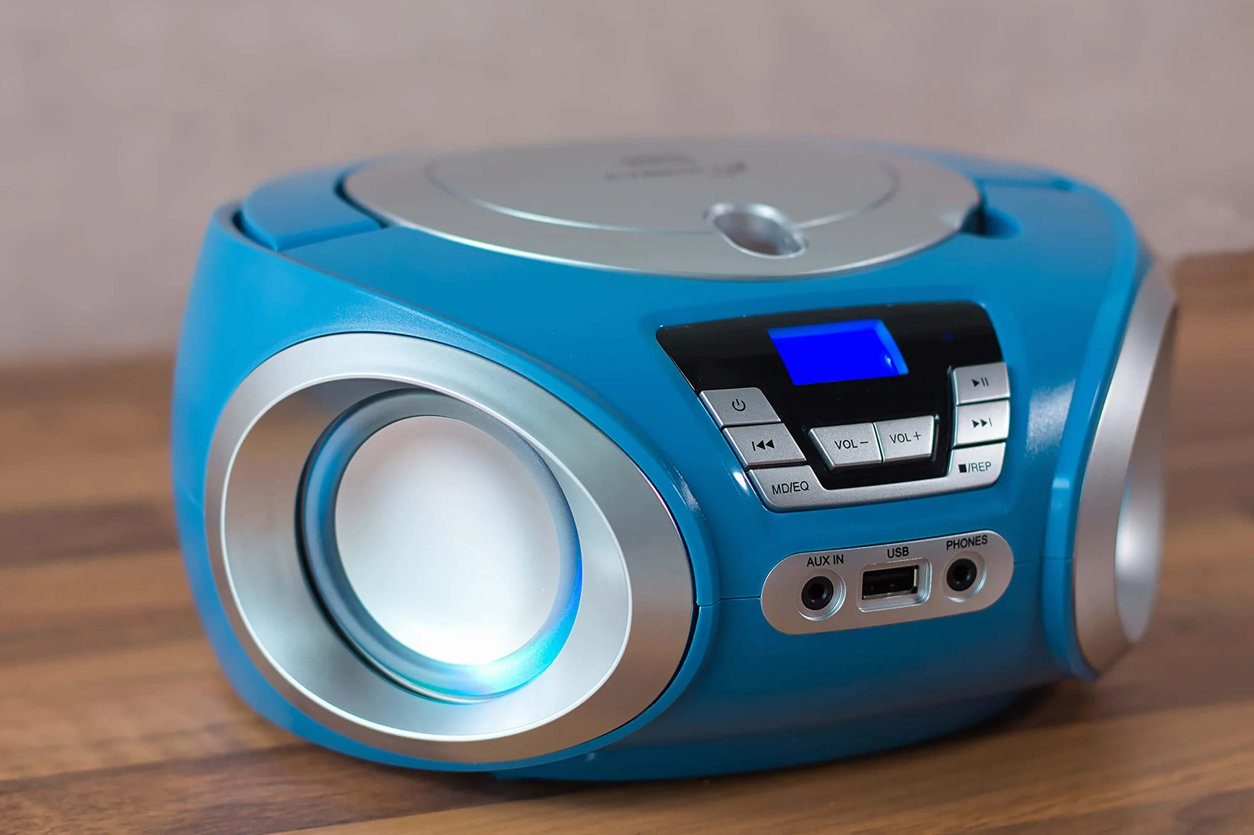 Lettore CD Portatile Con Illuminazione a LED, Radio Stereo FM, USB, MP3, Ingresso Cuffie e Aux In - Impianto Stereo Per Bambini