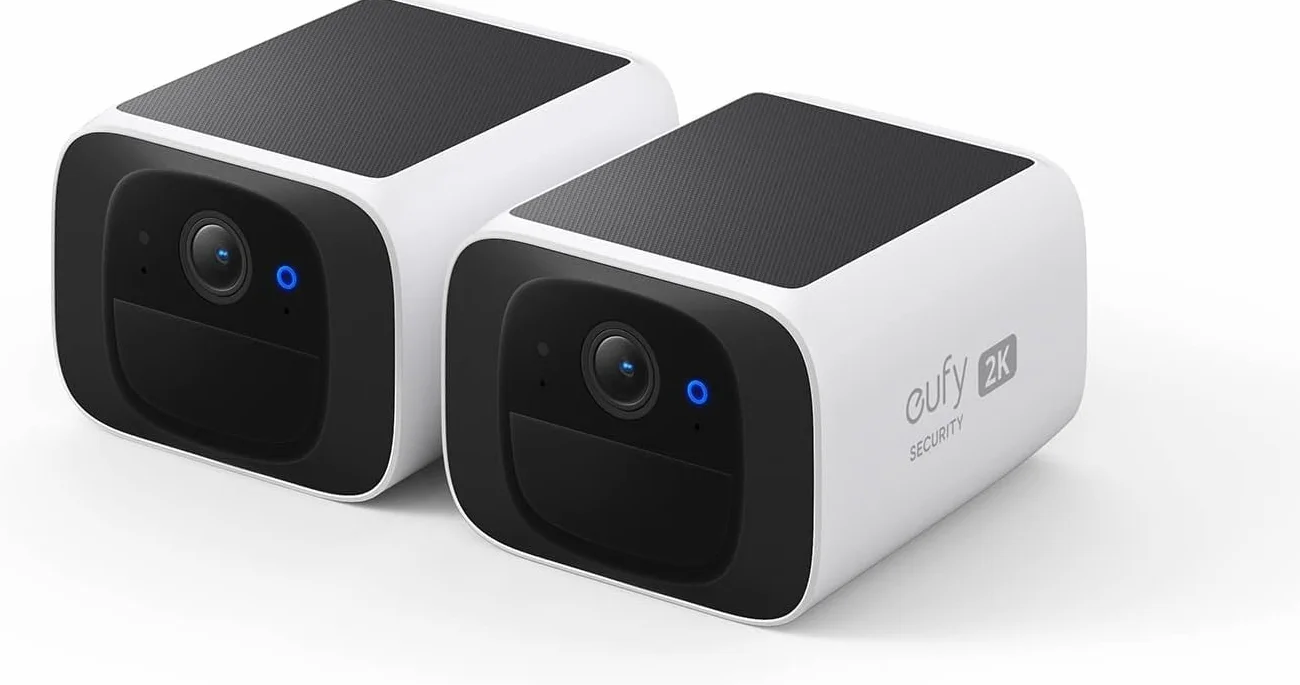 eufy Security telecamera wi-fi esterno S220 SoloCam 2-Pack, Risoluzione 2K, Forever Power, Telecamera wifi esterno senza fili solare, Wi-Fi 2,4 GHz (Ricondizionato)