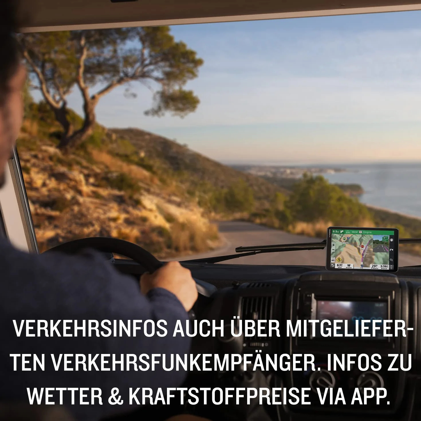 Garmin Camper 795 MT-D, Navigatore GPS per Camper e Caravan, Infotraffico DAB, Display da 7", Mappa Europa, Navigazione in base a dimensioni