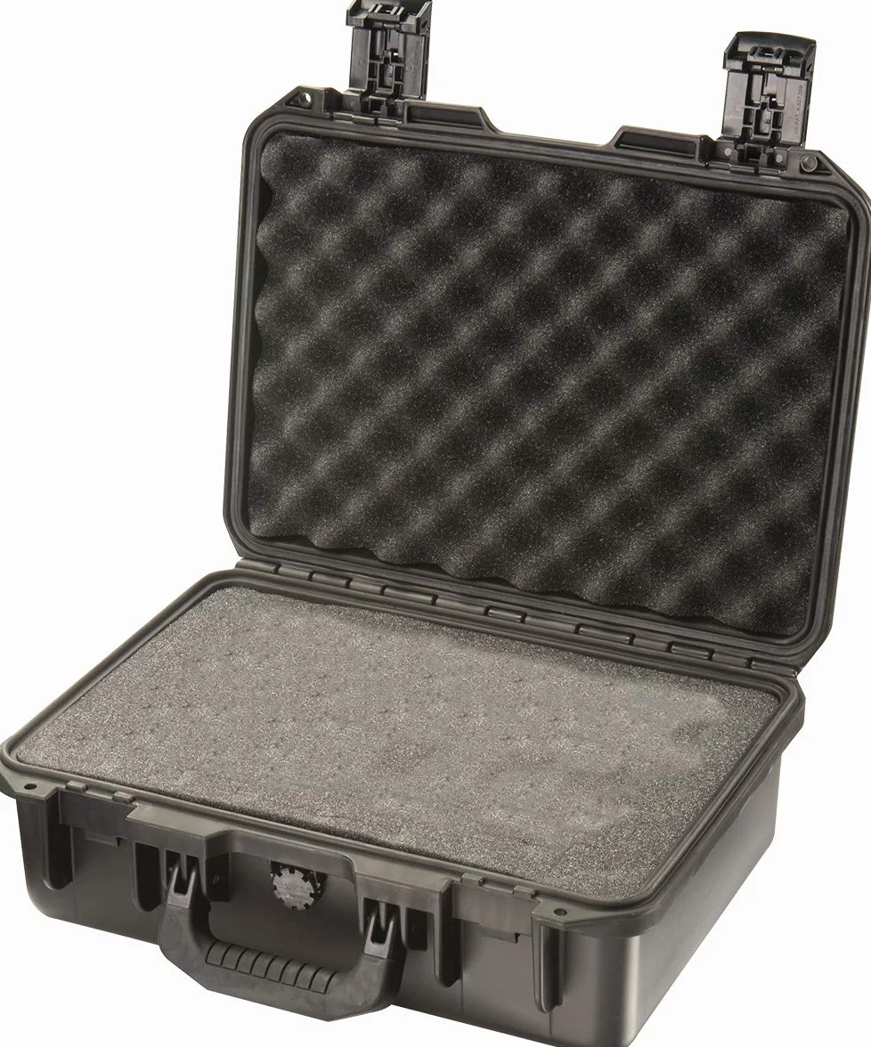 Peli Storm IM2200 Valigia Rigida Antiurto Per Fotocamera DSLR, Lenti E Accessori, Capacità di 15L, Prodotto In USA, Con Inserto In Schiuma Personalizzabile, Colore Nero