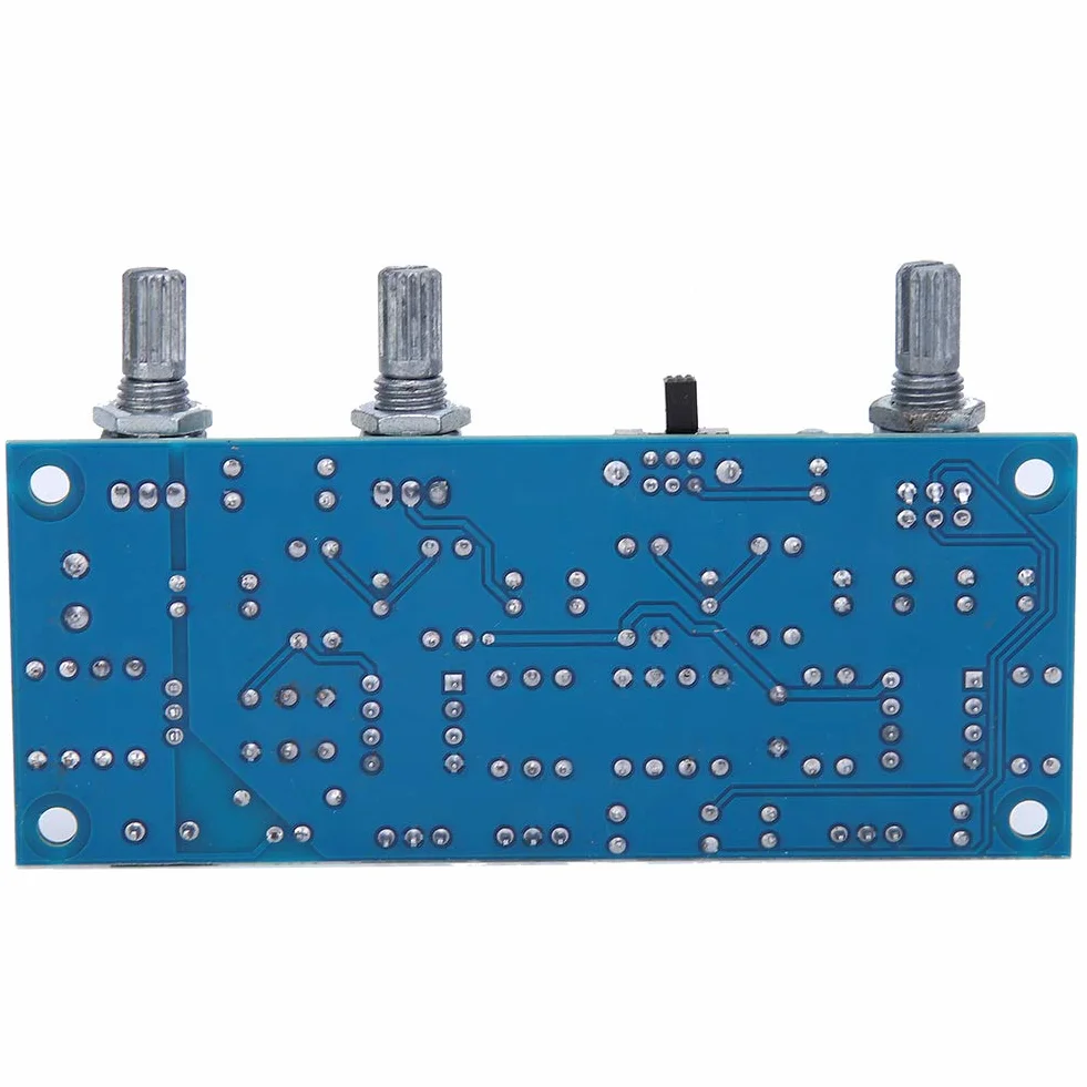Scheda preamplificatore 2.1 canali Subwoofer Filtro passa-basso Processore audio