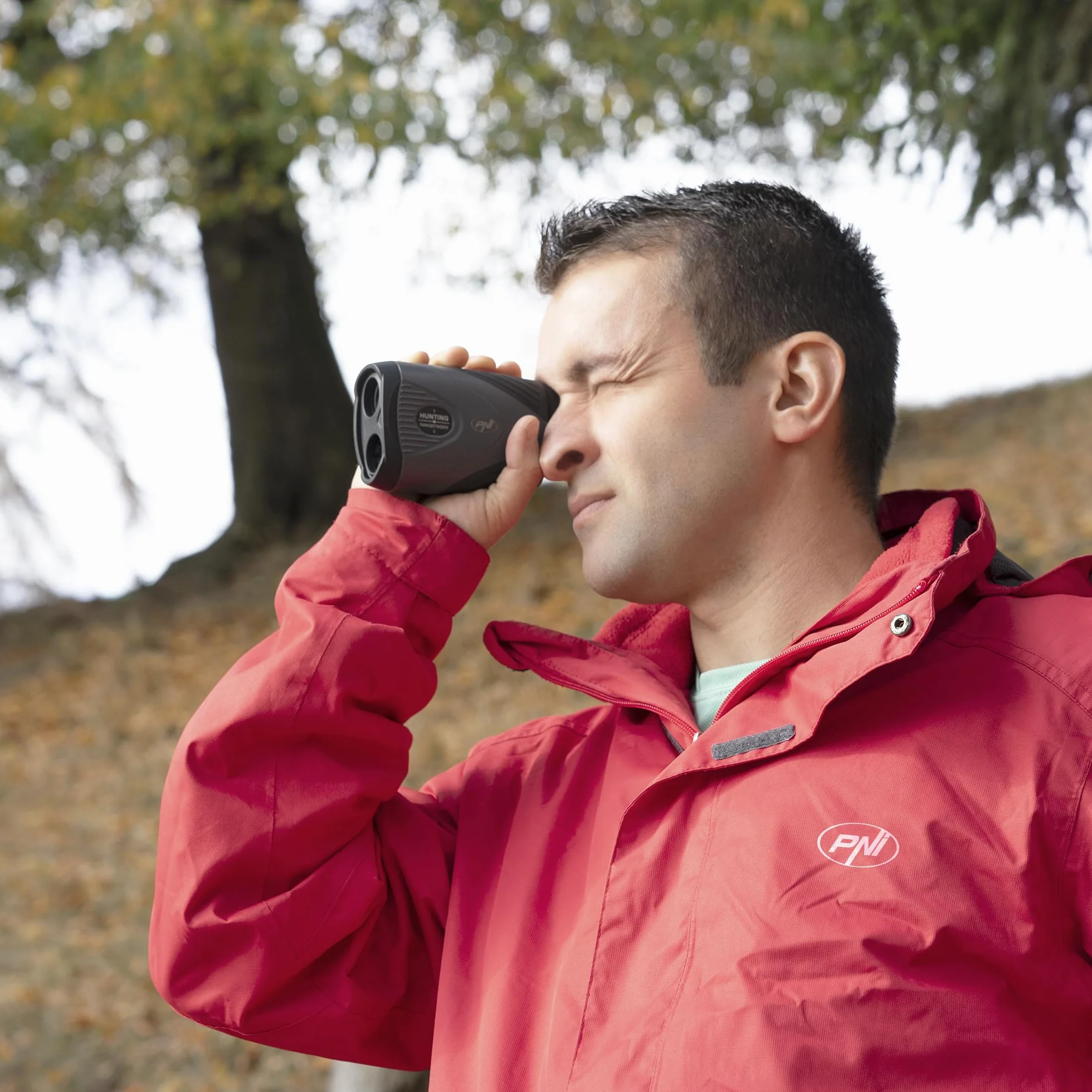 Telemetro laser PNI Hunting TL700, 1100 m, zoom 7x, IP54, misurazione della distanza e della velocità, per caccia, golf, tiro