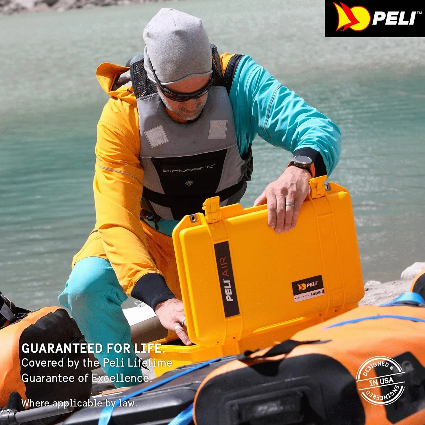 PELI 1507 Air Valigia Protettiva Leggera per Camera DSLR e Attrezzatura Delicata, Impermeabile e resistente alla polvere, 24L di Capacità, Fabbricato in USA, Senza Schiuma, Colore: Giallo