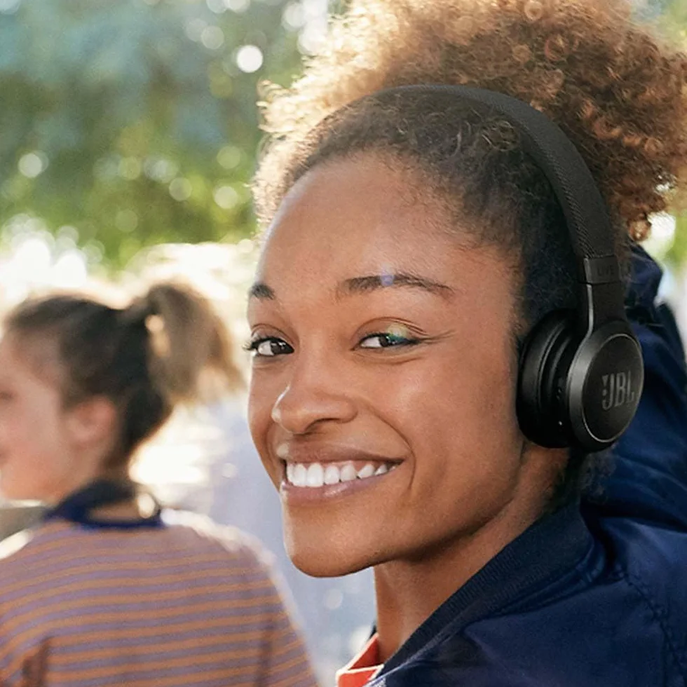 JBL LIVE 460 NC, Cuffie On-Ear Wireless Bluetooth con Cancellazione Adattiva del Rumore, Cuffia Pieghevole Senza Fili per Musica, Chiamate e Sport, Fino a 50h di Autonomia, Nero