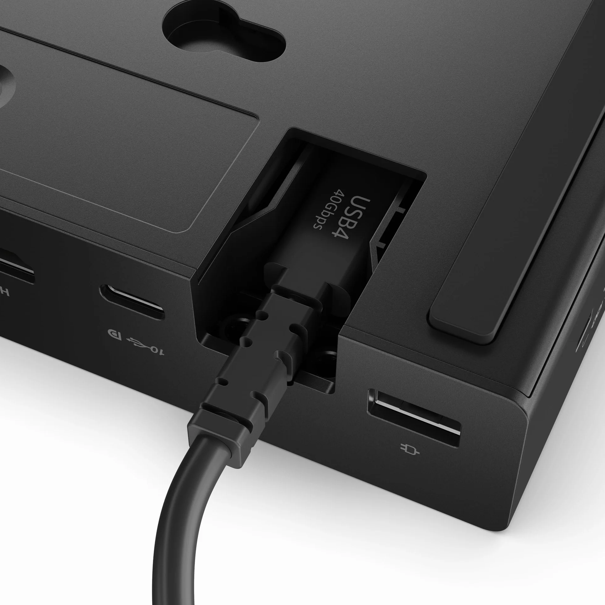 Lenovo ThinkPad USB4 Smart Dock 5500 con alimentatore 135W, dock USB4 40Gbps con 2xDP 1.4 HDMI 2.1, 4xUSB-A Gen2, 2xUSB-C Gen2, GbE, PD 3.1