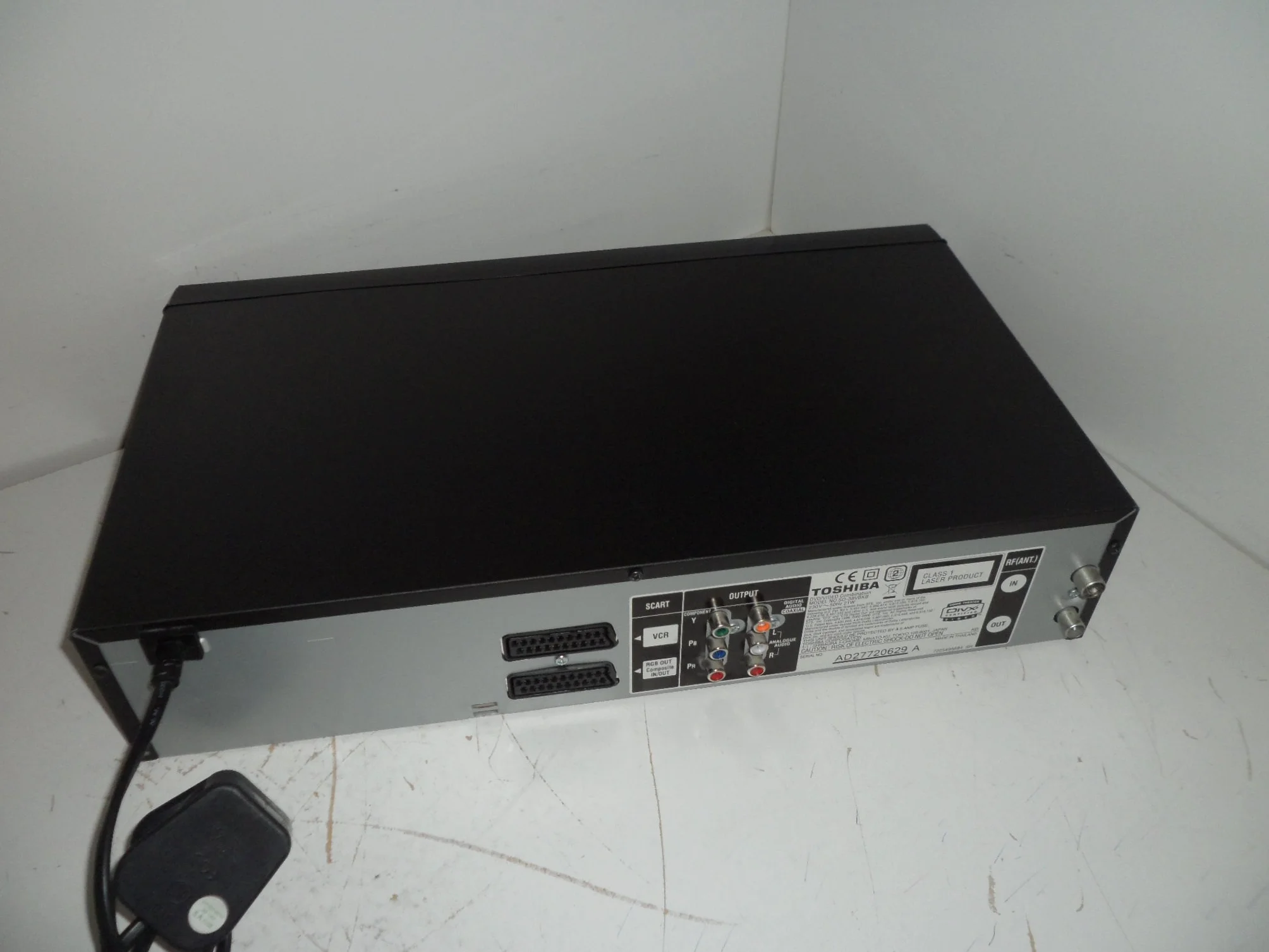Toshiba SD38VB - DVD Player & VHS Combi
