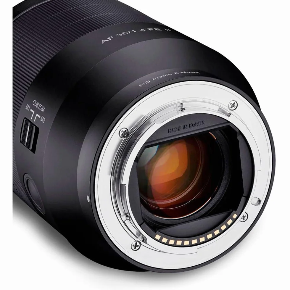 Samyang AF 35mm F1.4 II FE per Sony E - autofocus formato completo e obiettivo grandangolare APS-C lunghezza focale fissa mirrorless Sony E Mount con sistema custodia in alluminio protezione