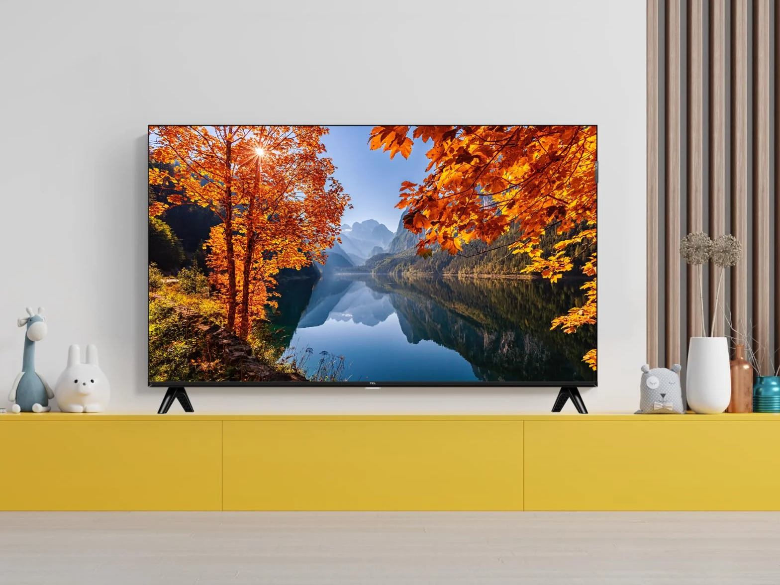TCL 32V4C 32" HD Smart QLED Direct LED Android TV HDR Google Cast Google Home Design Delgado