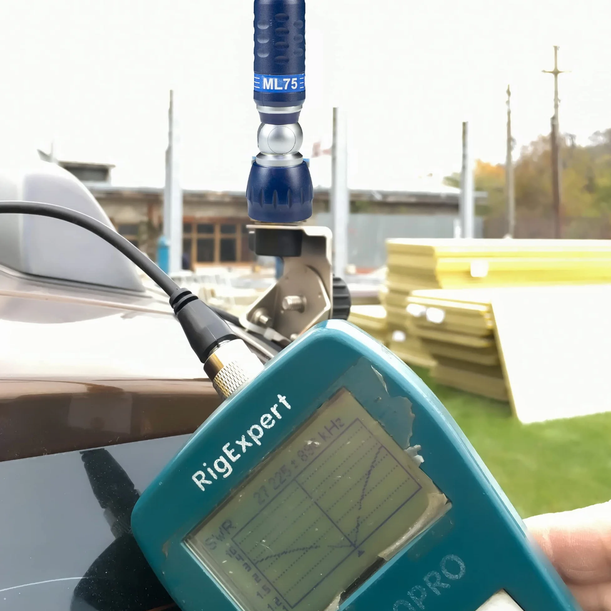 PNI Pacchetto antenna ML75 CB e cavo di montaggio PNI T601, lunghezza 75cm, 26-28MHz, 300W, pieghevole