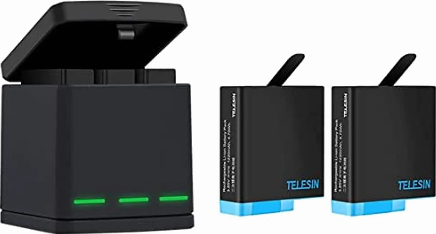 TELESIN Caricabatteria tripla e scatola di immagazzinaggio di batteria con caricabatteria a 3 canali con 2 batterie ricaricabili agli ioni di litio per Gopro Hero 8 Black, Hero 7/6/5 Black