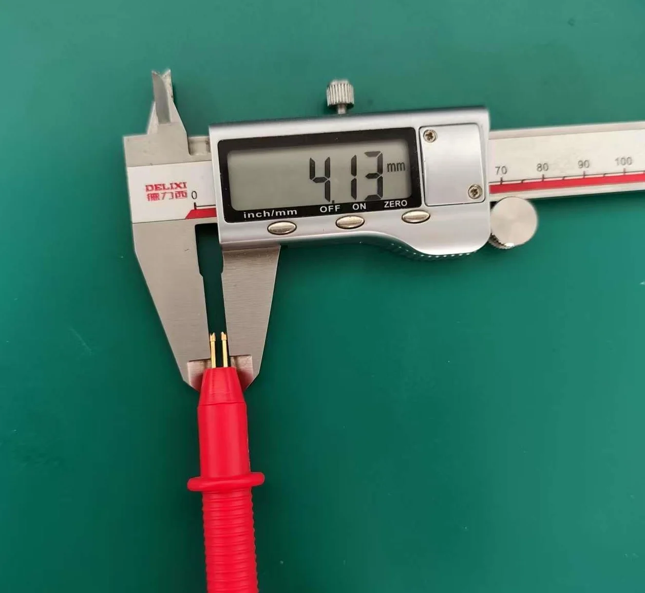 YAOREA YR1035+ Misuratore di resistenza interna batteria alta precisione per pacchi al litio 100V 18650