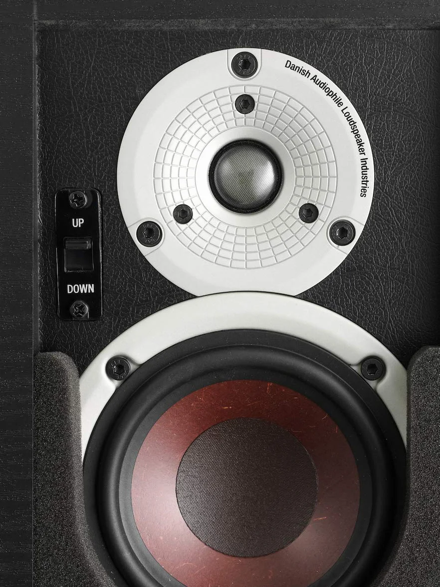 DALI Alteco C-1 Altoparlanti Dolby Atmos Nero
