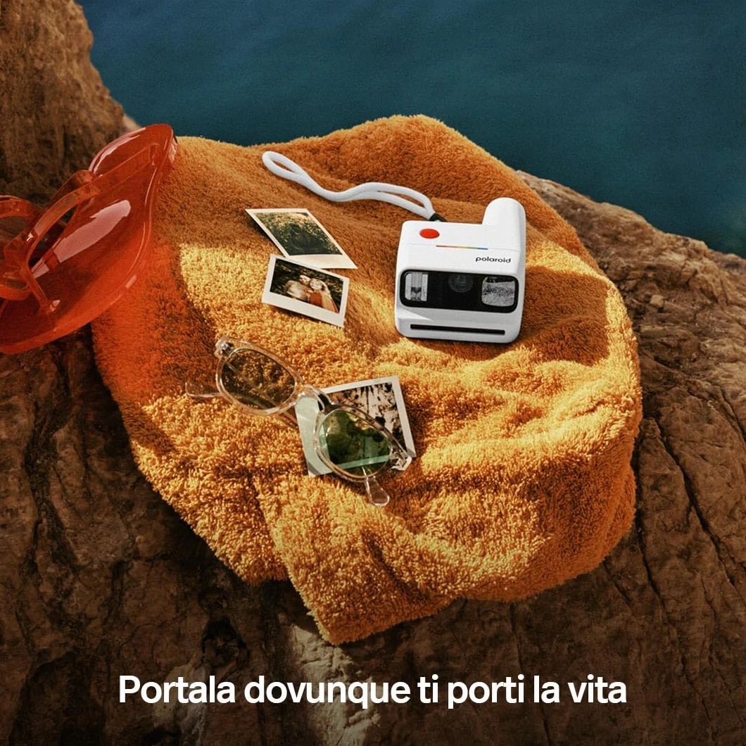 Polaroid - Bundle Instant Camera Go Gen 3 White + Go Color Film (16 Photos)