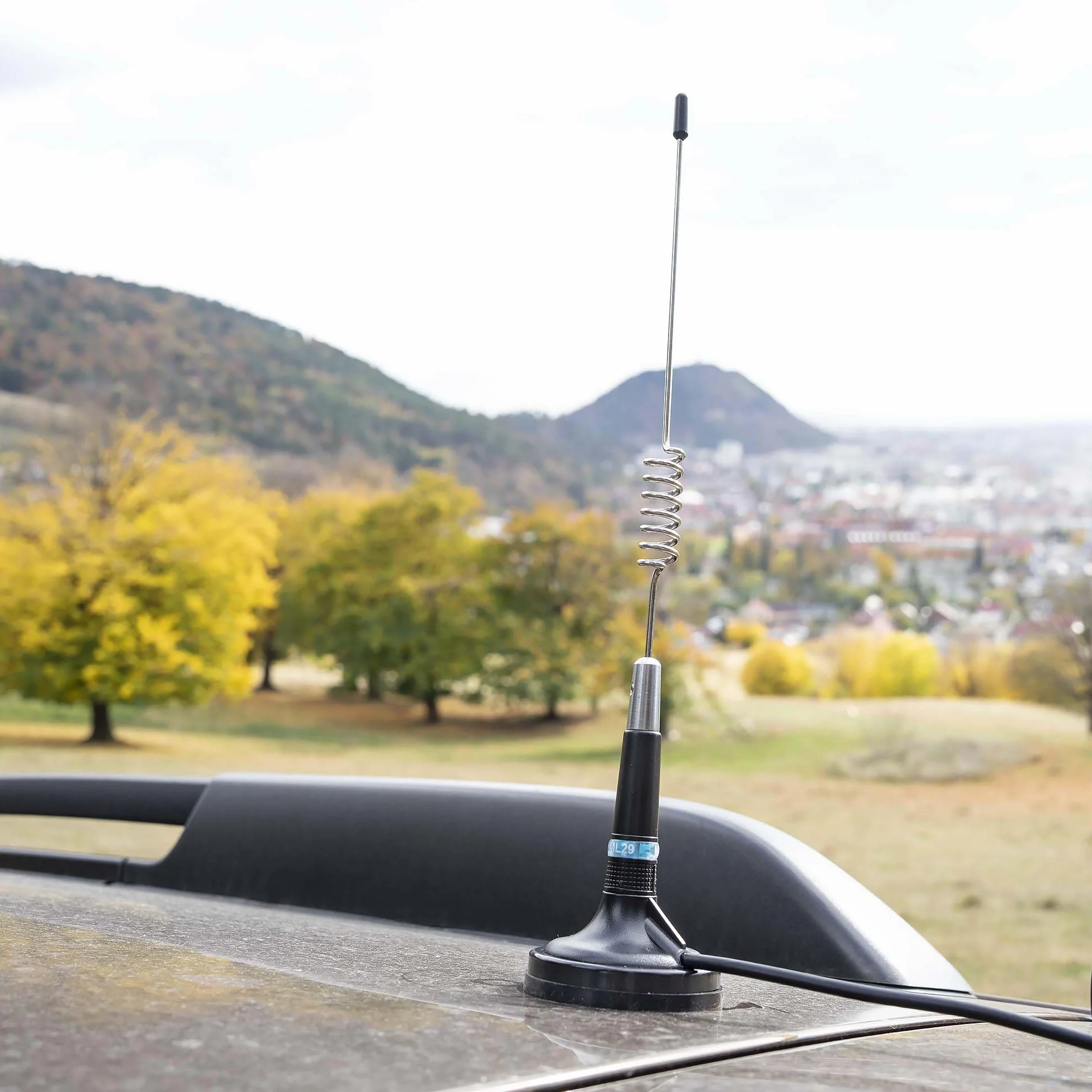 Antenna CB PNI ML29, lunghezza 29 cm, con magnete incluso diametro 70 mm e cavo RG58