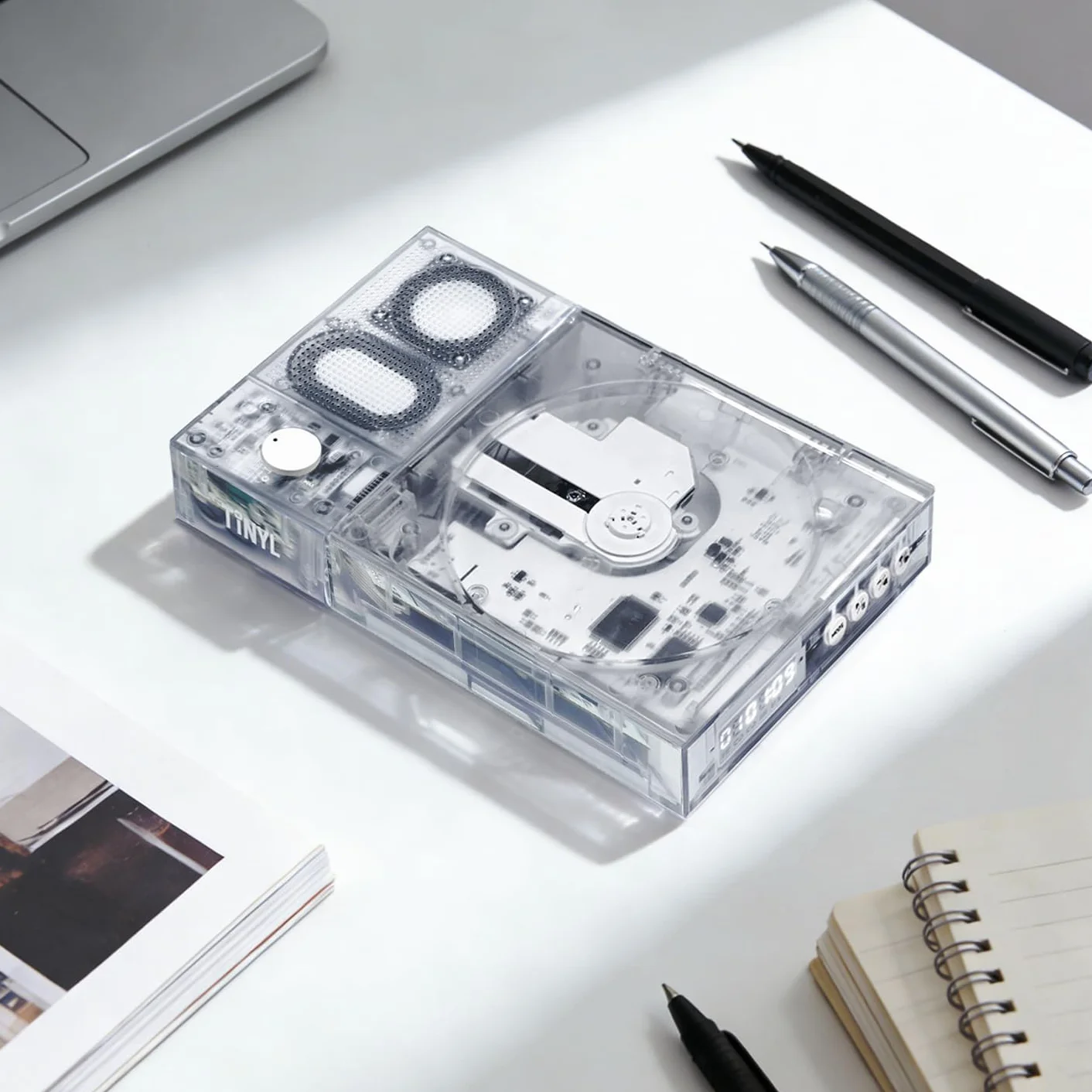 [Tinyl Split] Lettore CD 3 in 1 completamente nuovo e aggiornato, altoparlante Bluetooth rimovibile e lettore CD, portatile, ricaricabile, per la casa come regalo (bianco trasparente)